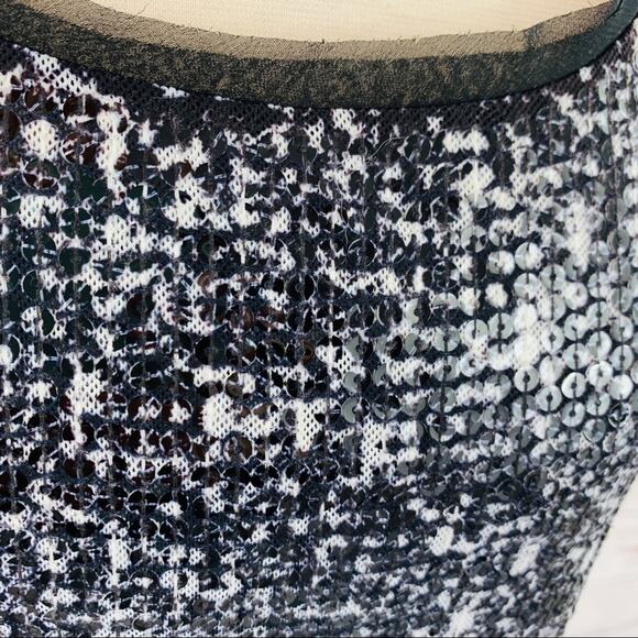 Ann Taylor sequin top black and white tank - Picture 3 of 14